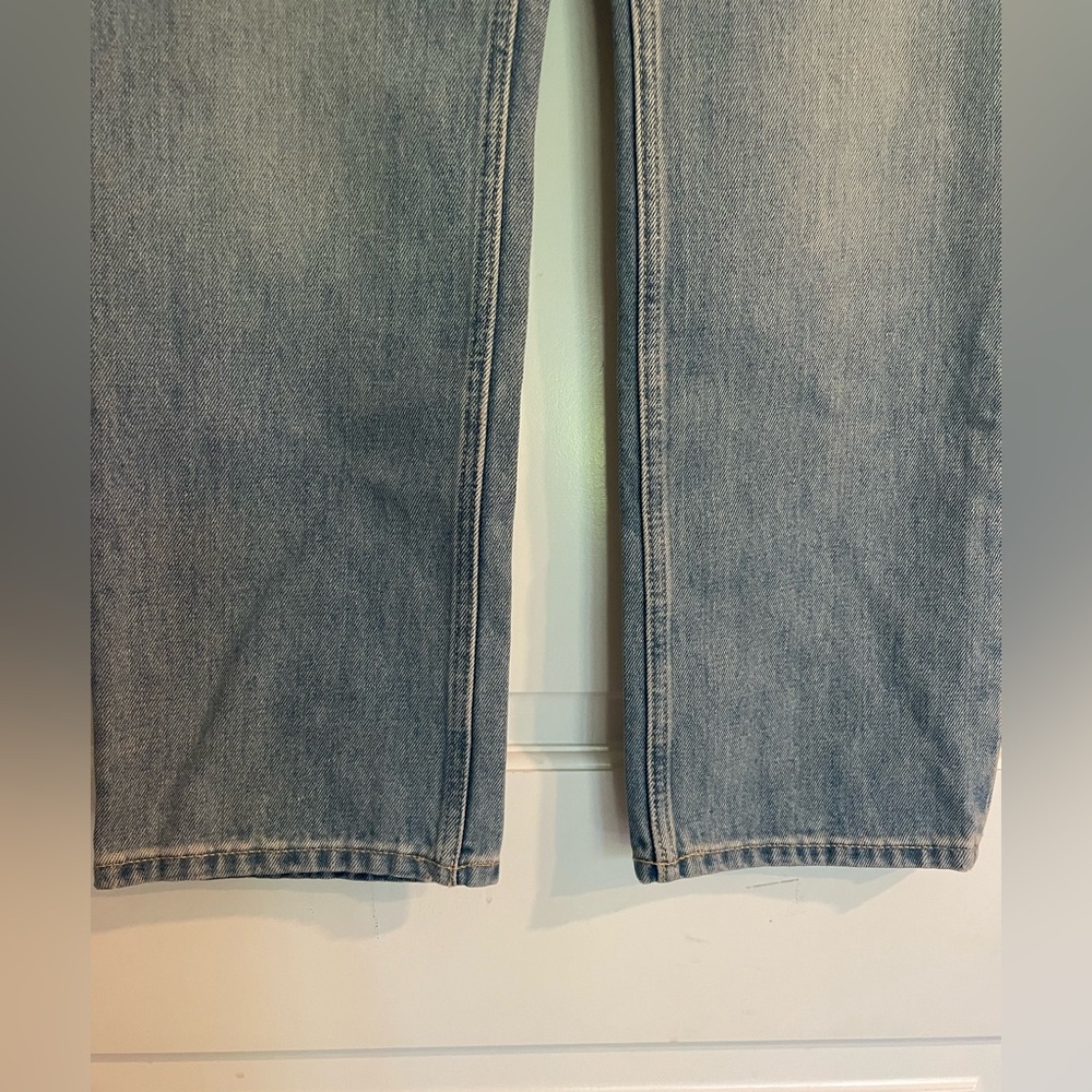 Voyage Weekday Women’s Light Blue Straight-Leg Jeans - Picture 3 of 6